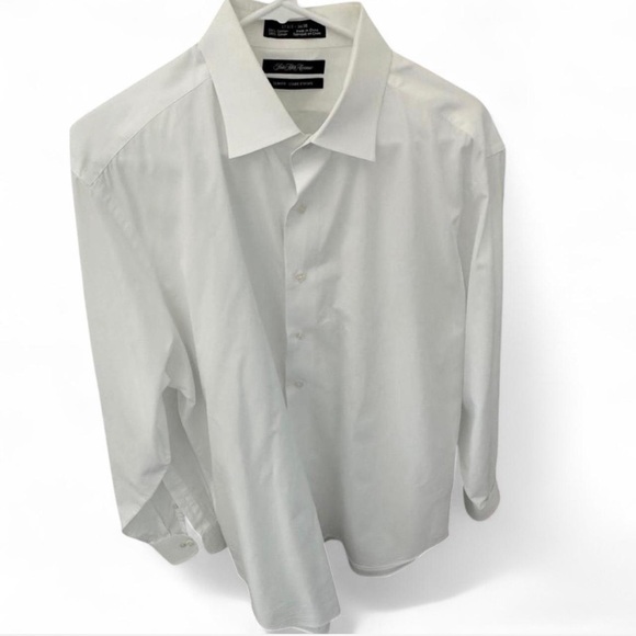 Saks Fifth Avenue Other - Saks Fifth Avenue Slim Fit White Men's Shirt 17 1/2 34/35